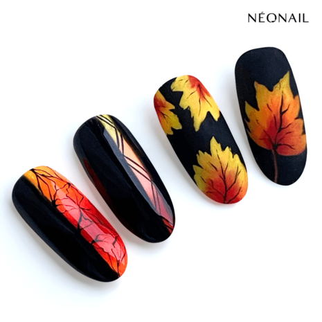 gelpolish in de kleur &#039;Pure Black&#039; van NEONAIL - zwarte tint