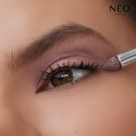 Intense Serum Comfort Loose Eyeshadow 05