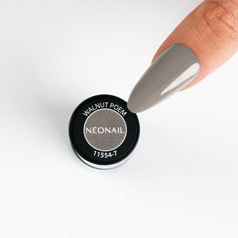 Gelpolish van NEONAIL in de kleur &#039;Walnut Poem&#039; - grijze tint