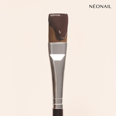 gelpolish in de kleur &#039;Drawn By You&#039; van NEONAIL - bruine herfst tint