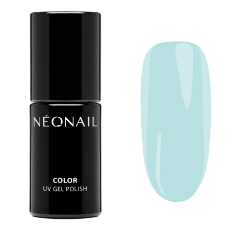 gelpolish van NEONAIL in de kleur 'Brave Sky' - blauwe pastel tint