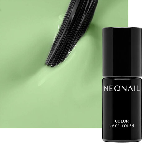 gelpolish in de kleur 'Eternal Fantasies' van NEONAIL - groene tint