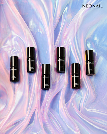 gelpolish in de kleur 'Eternal Fantasies' van NEONAIL - groene tint