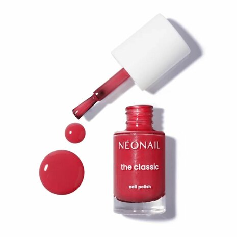 nagellak van NEONAIL in de kleur 'Rich Red' - rode tint